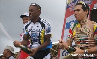 Vuelta Venezuela Etapa 3 : Gil Cordovés alcanza la 55 + VIDEO