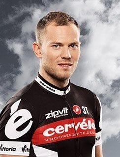 Le Tour: Hushovd verovert het geel in de ploegentijdrit
