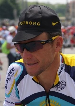 UCI mag fluiten naar het Armstrong-dossier