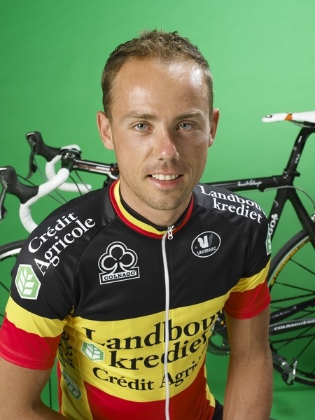 Sven Nys mit Bier beworfen am Cyclocross in Loenhout