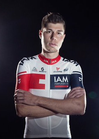 Das WorldTour Team IAM Cycling präsentiert das Trikot für 2016