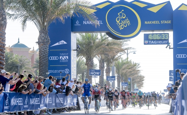 Marcel Kittel wint eerste etappe in Dubai Tour.