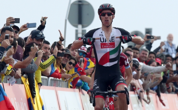 Rui Costa eerste in 3e etappe en klassementsleider in Abu Dhabi Tour.