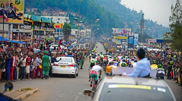 Tour du Ruanda endet in der Hauptstadt Kigali vor geschätzten 300-400’000 Zuschauern