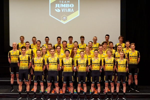 Zorgeloze kerst voor ambitieus Team Jumbo-Visma.