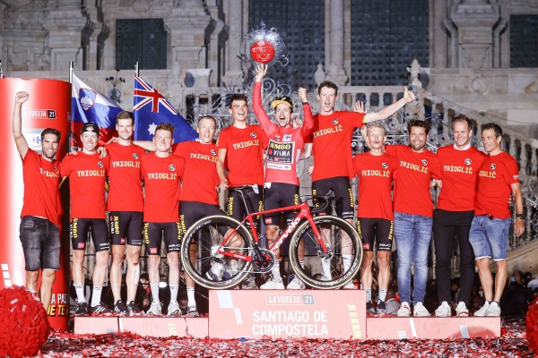 Grischa Niermann en Richard Plugge trots op JUMBO VUELTA ploeg.