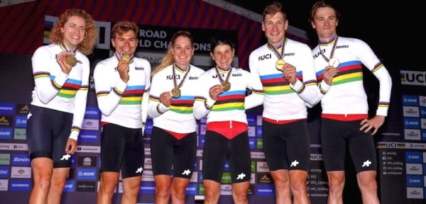 Die Schweiz ist Weltmeister im Mixed Relay Zeitfahren 2022