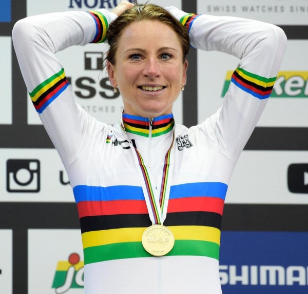 Annemiek Van Vleuten, Niederlanden, ist Weltmeisterin – Elise Chabbey, Schweiz, in den Top Ten