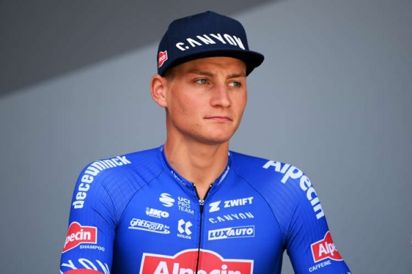 Mathieu Van Der Poel steigt in die Quersaison mit Sieg im Weltcup in Hulst NL