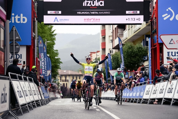 Itzulia Women – 2. Etappe Marlen Reusser wieder auf dem Podest – Demi Vollering gewinnt die Etappe