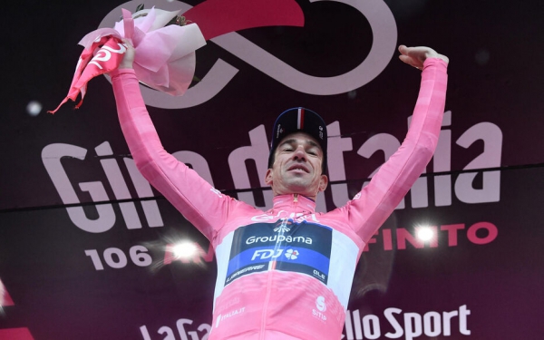 Wollte Geraint Thomas das Leadertrikot in der 14. Etappe des Giro d’Italia freiwillig abgeben  ?