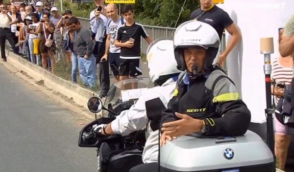 110. Tour de France 17. Etappe Juryrapport: Busse für France Television und andere Sünder