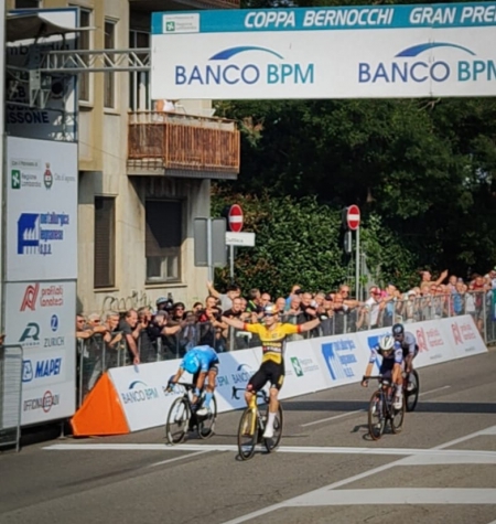 Heute 104. Coppa Bernocchi: Wout Van Aert kam, sah und siegte. Marc Hirschi Platz 4