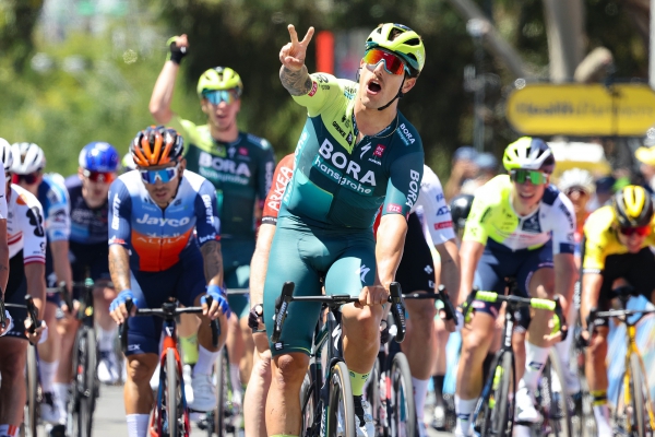 Sam Welsford boekt tweede etappezege in de Tour Down Under