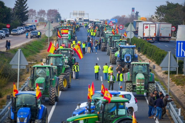 Bauernprodeste verhindern Start zur 70. AndalusienRundfahrt 2024
