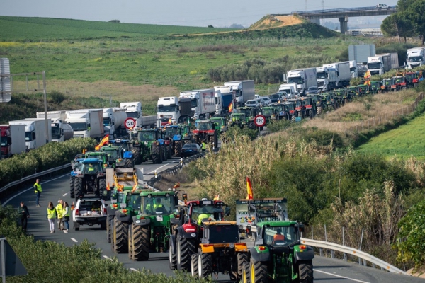 Anstelle von 5 nur 3 Etappen in Andalusien, Bauern verhindern Radrennen