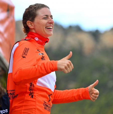Marlen Reusser gewinnt die Valencia Rundfahrt nach 4 Etappen 2024