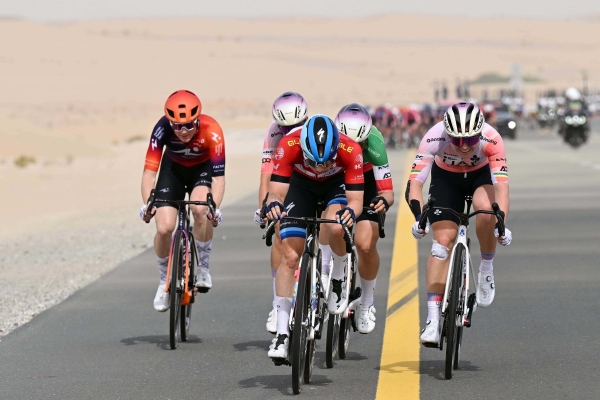 Ook 2e rit in UAE-Tour voor Lorena Wiebes