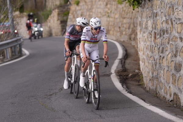 Verrassende Filippo Ganna tevreden na tweede plaats in Milaan – San Remo.