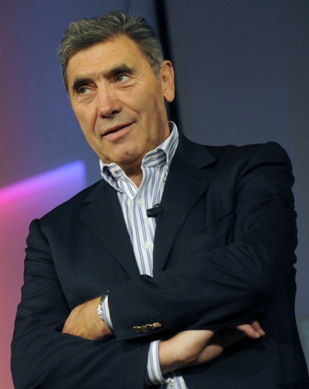 Eddy Merckx zum 3. Mal an der gleichen Hüfte operiert