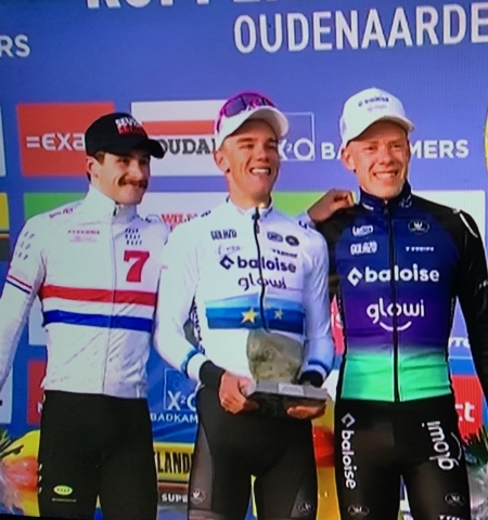Thibau Nys maakt het waar in Koppenbergcross