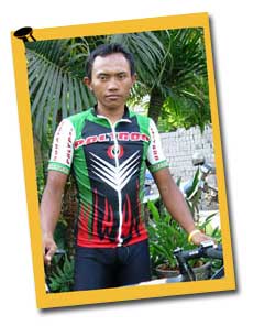 Jaya, Herwin