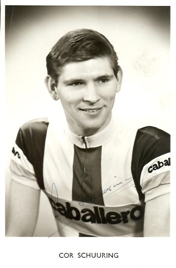 Schuuring, Cor