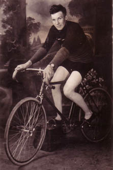 Van Den Abeele, Oswald