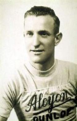 Furnière, Georges